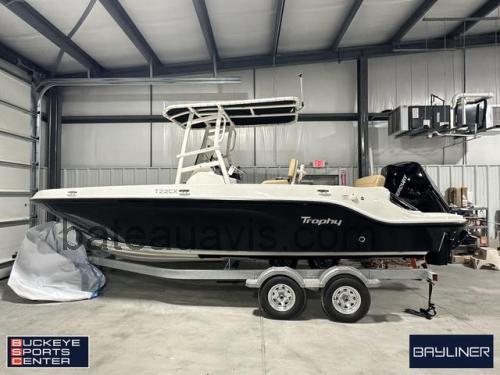 Bayliner Trophy T22 fiche technique et avis